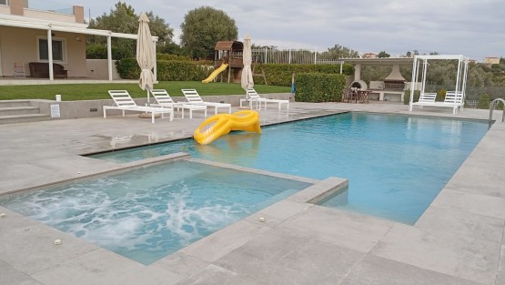 Κατασκευή Πισίνας